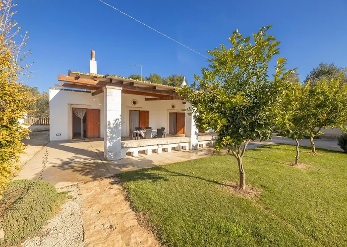Acqua Azzurra Villa *